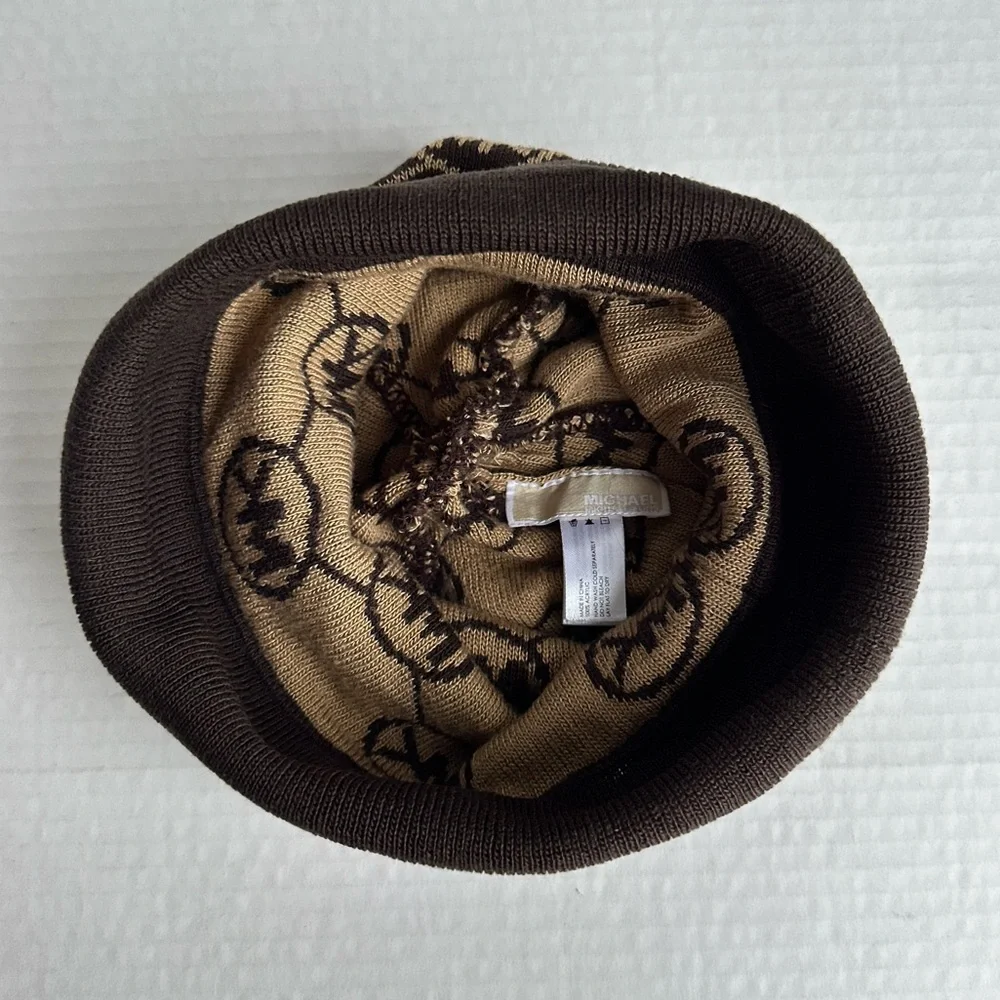 Michael Kors || Woman’s SIGNATURE MK BEANIE Winter Hat Gold and brown ones size